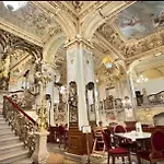 Апартаменты Alexander Guestrooms *